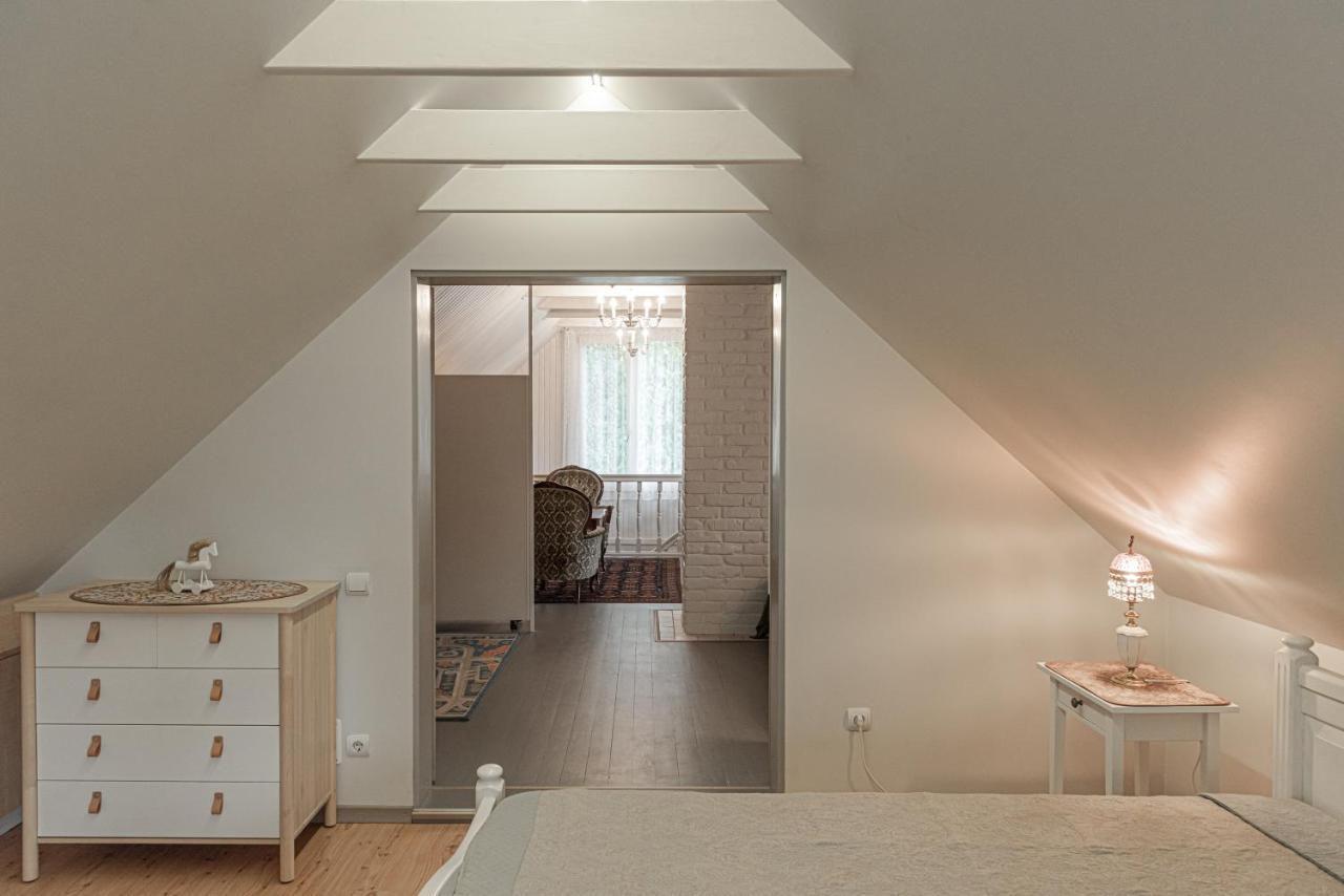 Namelis Prie Sirvintos Upes Su Pirtimi Villa Exterior photo